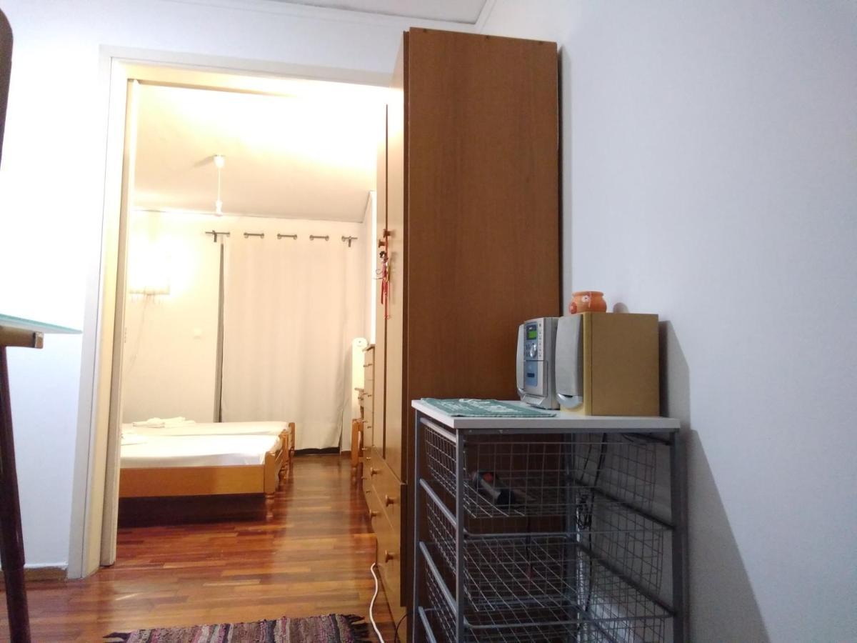 Studio In Атина Екстериор снимка