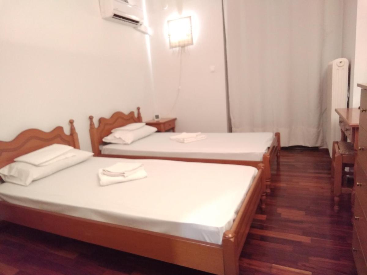 Studio In Атина Екстериор снимка