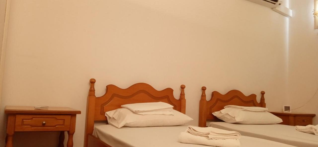 Studio In Атина Екстериор снимка